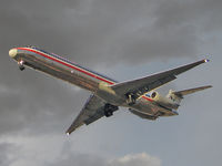 N589AA @ KLAS - American Airlines / 1991 Mcdonnell Douglas DC-9-83(MD-83) - by SkyNevada