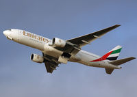 A6-EMK @ EDDL - After the start of the Düsseldorf international airport - by Detlef Hoffmann