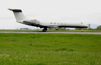 N888LK @ APC - Taxying in green @ Napa County Airport, CA - by Steve Nation