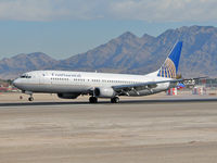 N72405 @ KLAS - Continental Airlines / 2001 Boeing 737-924 - by Brad Campbell