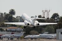 N552QS @ SMO - NetJets N552QS climbing out from RWY 21 enroute to Phoenix Sky Haribor Int'l (KPHX) - Phoenix, Arizona.
