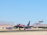 N905AW @ KLAS - America West Airlines - 'Ohio' / 1986 Boeing 757-2S7 - by SkyNevada - Brad Campbell