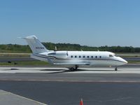 N123KH @ PDK - Taxing to Runway 2R - by Michael Martin