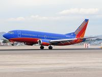 N682SW @ KLAS - Southwest Airlines / 1986 Boeing 737-3Y0 - by SkyNevada