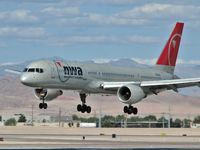 N534US @ KLAS - Northwest Airlines / 1988 Boeing 757-251 - by Brad Campbell