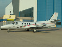 OE-FHH @ CGN - visitor
