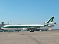 I-DUPB @ CGN - Later converted to a freighter - by Wolfgang Zilske