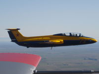 N429GC @ SFO - L-29 delfin - by pete taylor