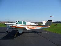 N2819V @ KDLL - Beech 35