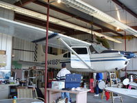 N4188Y @ C77 - Installing floats on a Cessna 185