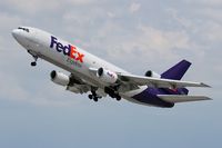 N562FE @ LAX - FedEx N562FE (FLT FDX3019) climbing out from RWY 25L enroute to Chicago Ohare Int'l (KORD), Illinois.