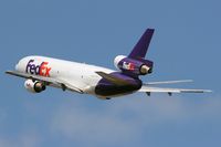 N562FE @ LAX - FedEx N562FE (FLT FDX3019) climbing out from RWY 25L enroute to Chicago Ohare Int'l (KORD), Illinois.