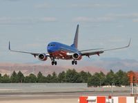 N472WN @ KLAS - Southwest Airlines / 2004 Boeing 737-7H4 - by SkyNevada - Brad Campbell