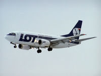 SP-LKD @ WAW - Lot - Boeing 737 - by Artur Bado?