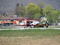 N113DW @ IPT - Taxiing out - by Sam Andrews