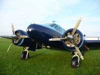 N8389H @ C77 - Beech C-45G