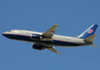 N325UA @ LAX - Uniteds 737 blasting from LAX. - by Kevin Murphy