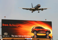 N537UA @ LAX - First car I have seen bigger than a 757. - by Kevin Murphy