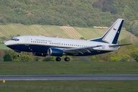 921 @ VIE - Final RWY34.