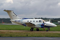OO-SXC @ BOH - Embraer EMB-121 Xingu - by Les Rickman