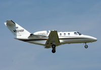 N524SF @ GVA - visitor