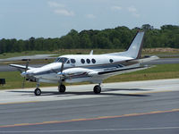 N511KV @ PDK - Taxing to 20L - by Michael Martin