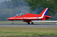 XX294 @ BOH - BAe Hawk T.1 - by Les Rickman