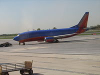 N623SW @ BWI - BWI pushing back - by Sam Andrews