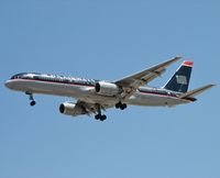 N630AU @ KLAS - US Airways / 1995 Boeing 757-2B7
