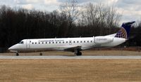 N21537 @ ROC - lining up r/w4 - by scott kerhaert