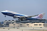 B-18210 @ LAX - China Airlines B-18210 Dreamliner (FLT CAL5) departing RWY 25R enroute to Chiang Kai Shek Int'l (RCTP).