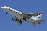 ZD952 @ LAX - United Kingdom Royal Air Force ZD952 climbing out from RWY 25L enroute to an unknown destination.