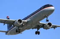 N188US @ LAX - US Airways N188US (FLT USA21) from Philadelphia Int'l (KPHL) on final approach to RWY 24R. - by Dean Heald