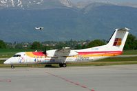 PH-DMR @ GVA - visitor - by Wolfgang Zilske