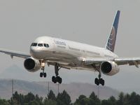 N57868 @ KLAS - Continental Airlines / 2002 Boeing 757-33N - by SkyNevada - Brad Campbell