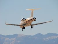 N601ST @ KLAS - Rogers John Stewart Trustee / 1990 Canadair Ltd CL-600-2B16 - by SkyNevada - Brad Campbell