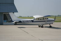 N4609G @ KATW - 1979 C172N at Appleton, WI