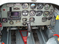 N162WB @ KRFD - Beech T-34B