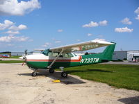 N733TM @ C77 - Cessna 172N