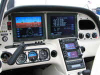 N709JR @ FDK - Nice Panel - by Sam Andrews