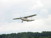 N736RE @ FDK - Departing the Fly-in for Solberg Hunterdon Airport (Readington, NJ) [N51] - by Sam Andrews