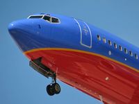 N739GB @ KLAS - Southwest Airlines / 1998 Boeing 737-7H4 - by SkyNevada - Brad Campbell
