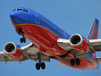 N670SW @ KLAS - Southwest Airlines / 1988 Boeing 737-3G7 - by Brad Campbell