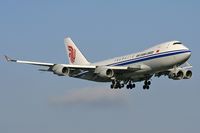 B-2476 @ LAX - Air China Cargo B-2476 on short-final to LAX RWY 24R. - by Dean Heald