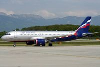 VP-BWM @ GVA - visitor