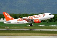HB-JZL @ GVA - visitor