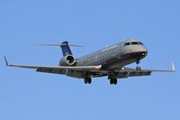 N917SW @ LAX - United Express (operated by Sky West Airlines) N917SW (FLT SKW6507) from Metropolitan Oakland Int'l (KOAK) on final approach to RWY 24R.