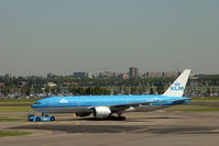 PH-BQE @ AMS - 777- KLM
