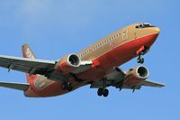 N646SW @ LAX - Southwest Airlines N646SW on final approach to RWY 24R.