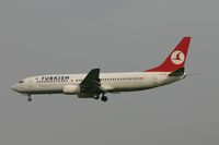 TC-JFZ @ BRU - short to land on RWY 25L